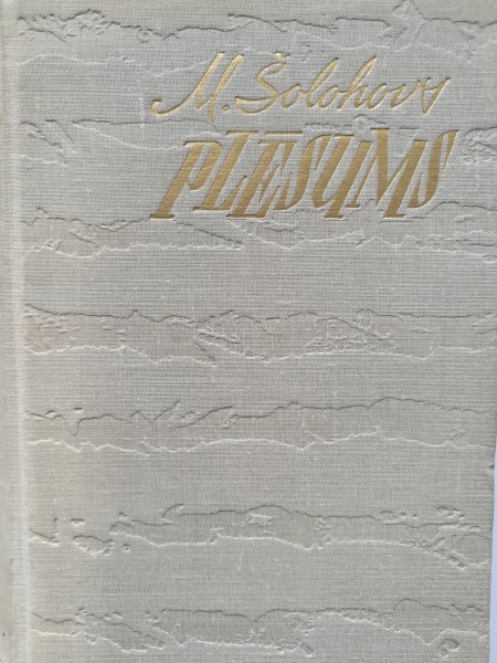 Plēsums