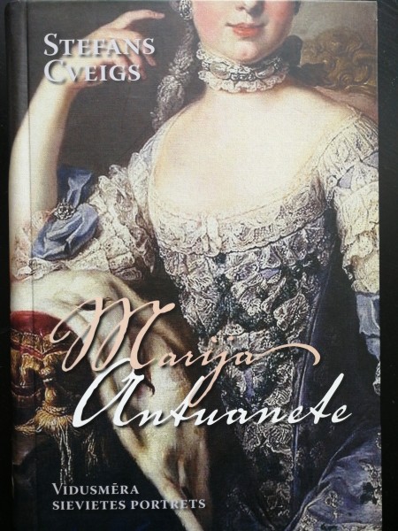 Marija Antuanete. Vidusmēra sievietes portrets