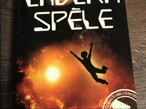 Endera spēle