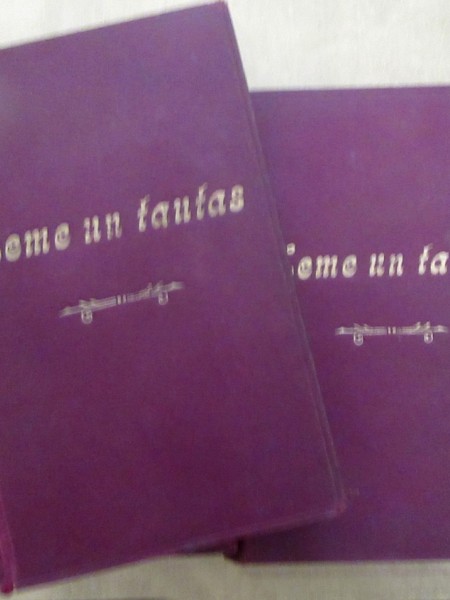 ZEME UN TAUTAS