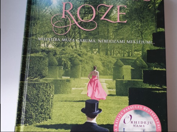 Pusnakts roze