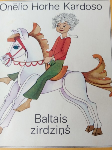 Baltais zirdziņš