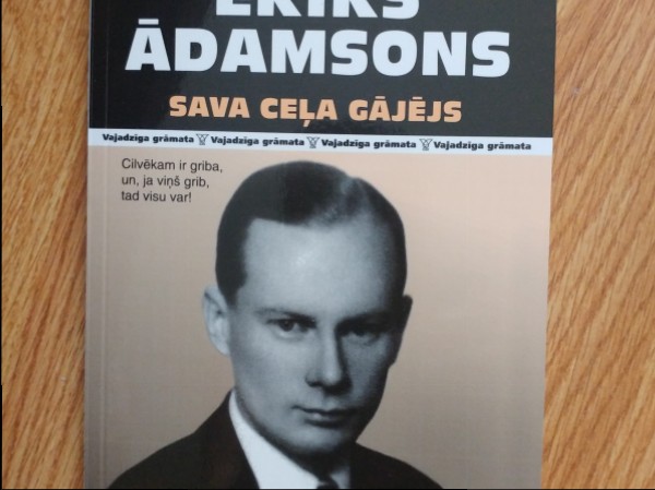 sava ceļa gājējs
