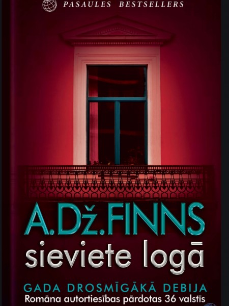 Sieviete logā