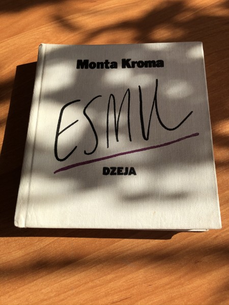 Esmu