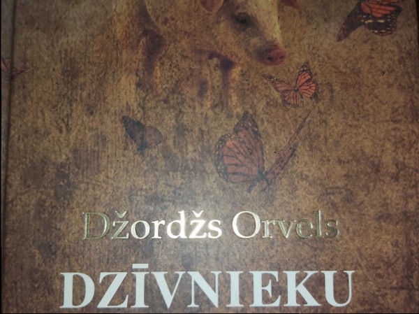 Dzīvnieku ferma