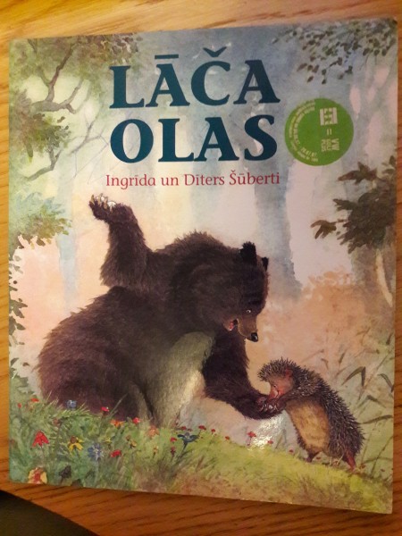 Lāča olas