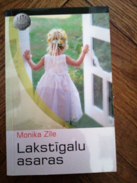 Lakstīgalu asaras 