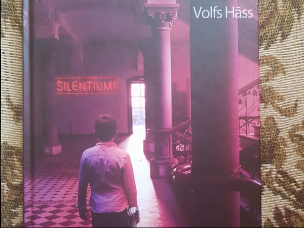 Silentium!