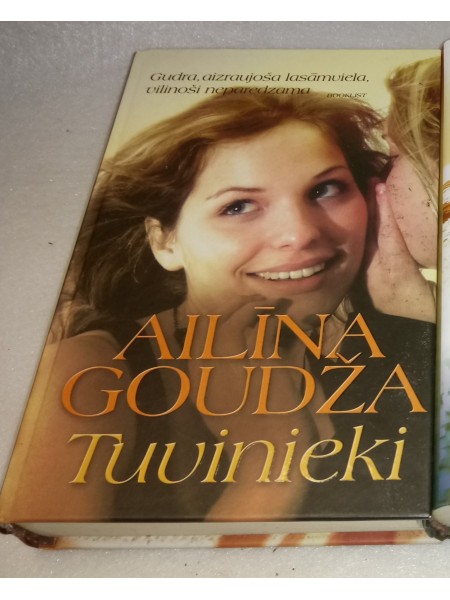 Tuvinieki