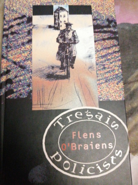 Trešais policists