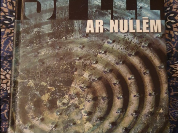 Spēle ar nullēm