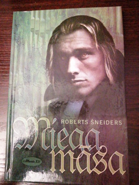 Miega māsa