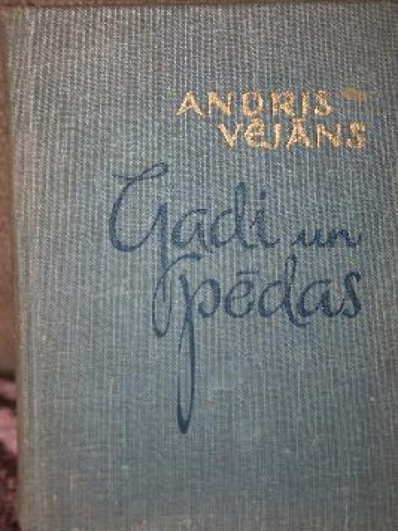 Gadi un pēdas