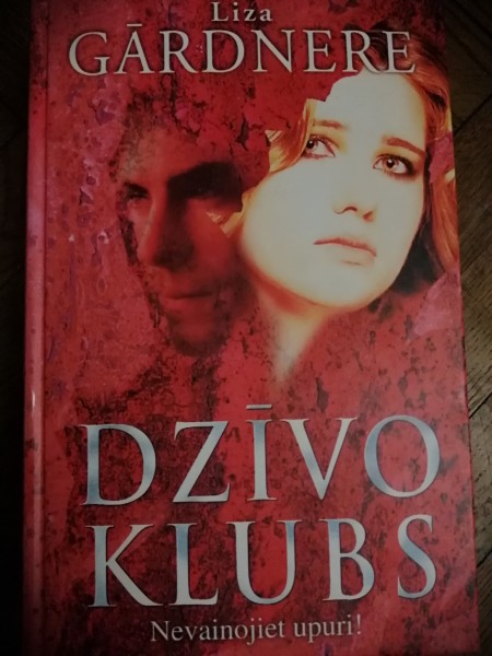 Dzīvo klubs