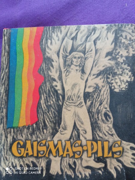 Gaismas, pils