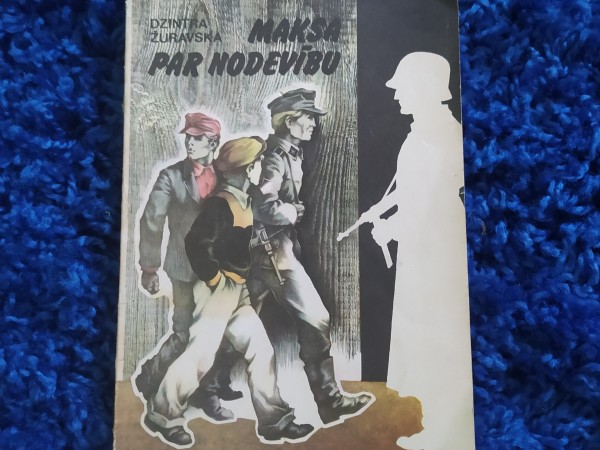 Maksa par nodevību