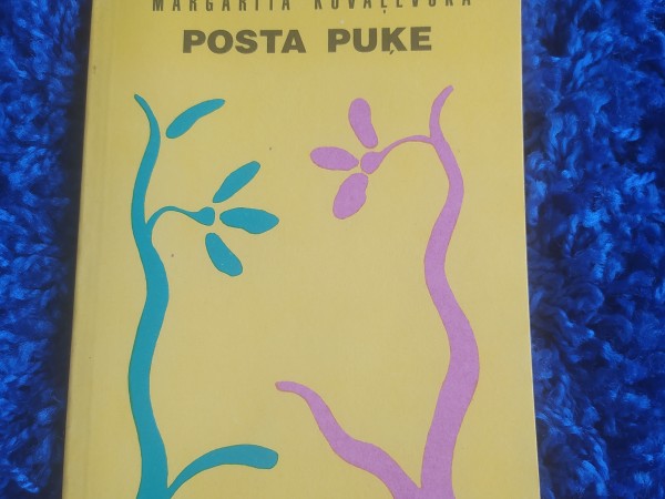 Posta puķe