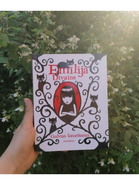 Emīlija dīvaine 