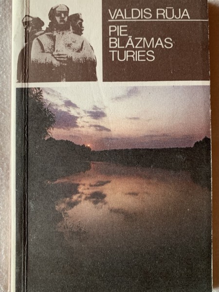 Pie blāzmas turies