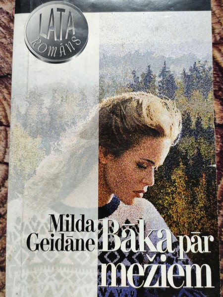Bāka pār mežiem