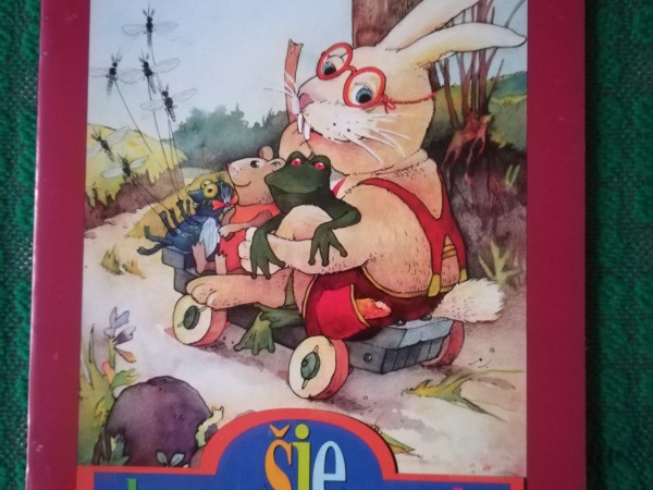 Brauc šie pa ceļu