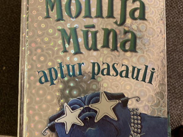 Mollija mūna