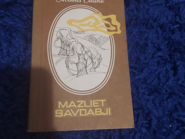 Mazliet savdabji