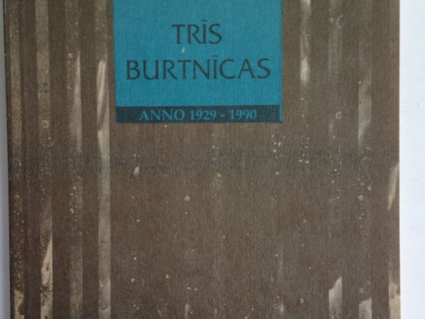 Trīs burtnīcas