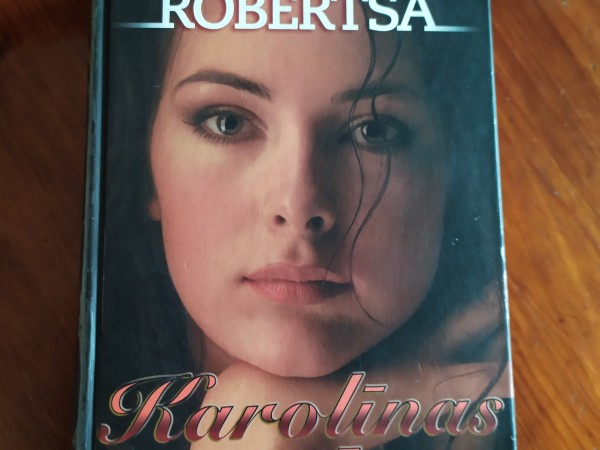 Karolīnas mēness