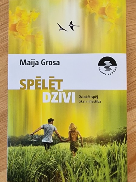 Spēlēt dzīvi