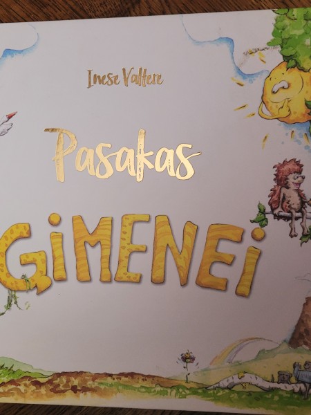 Pasakas ģimenei