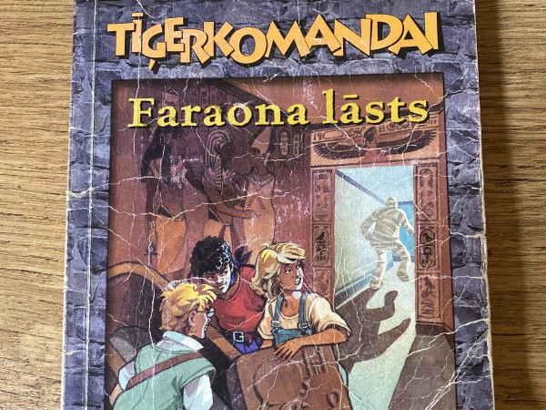 Faraona lāsts
