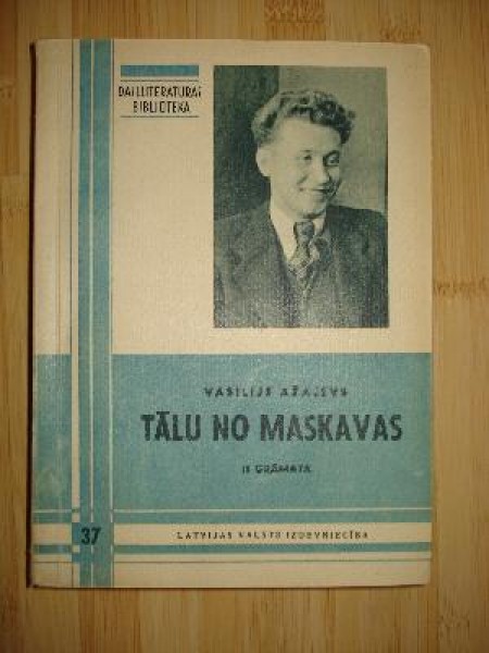 Tālu no Maskavas