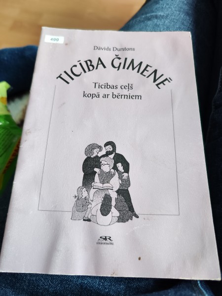 Ticība ģimenē