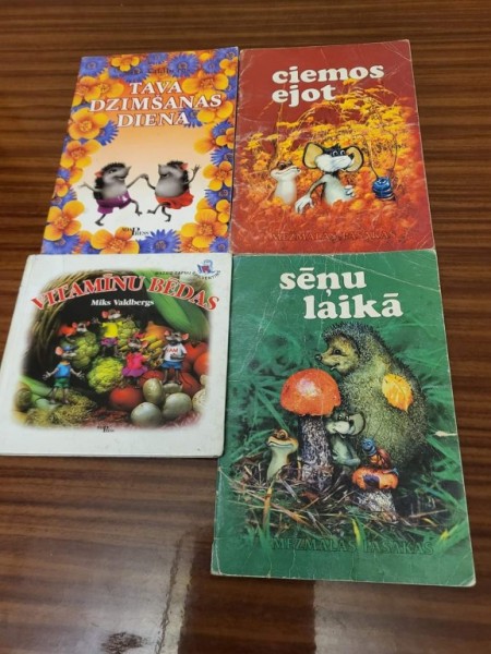 Tava dzimšanas diena/ Sēņu laikā/ Ciemos ejot/Vitamīnu bēdas/ Sēņu laikā/