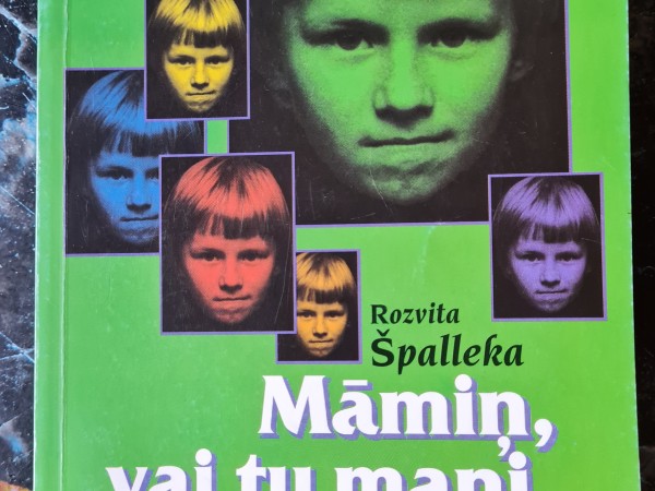 Māmiņ, vai tu mani mīli?
