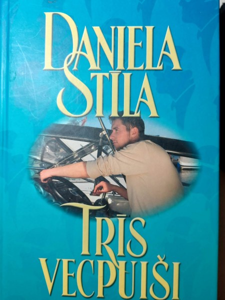 Trīs vecpuiši