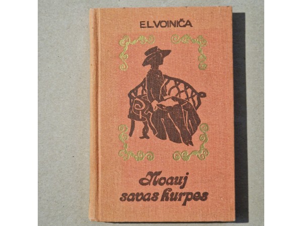 Noauj savas kurpes