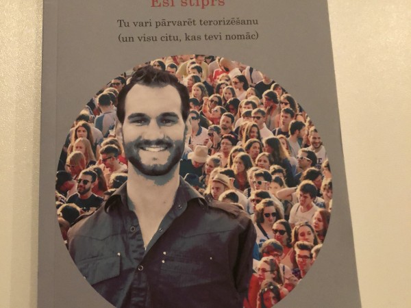Esi stiprs