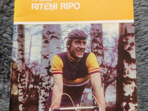 Riteņi ripo