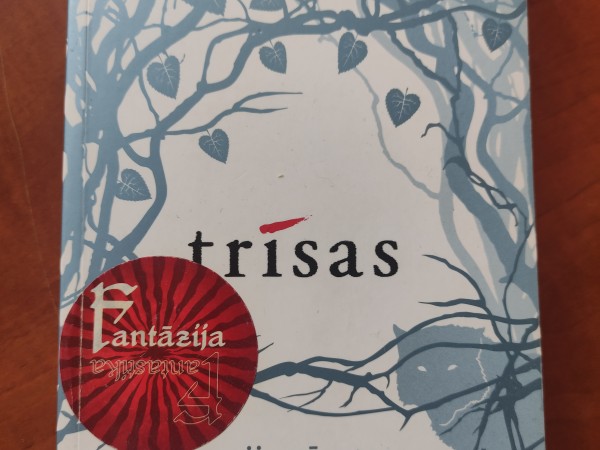 Trīsas