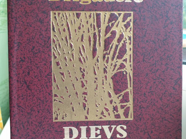 Dievs Daba darbs