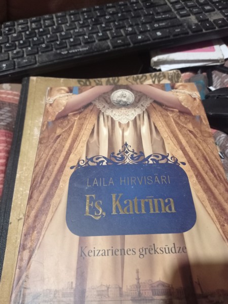 Es Katrina