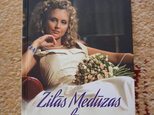 Zilās medūzas noslēpums