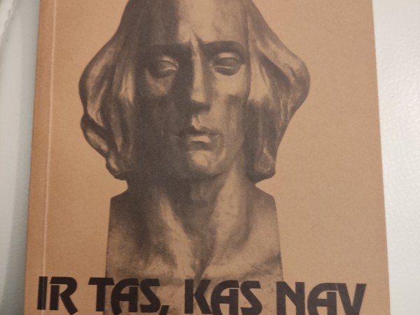 Ir tas , kas nav