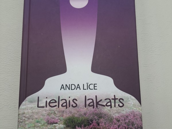 Lielais lakats