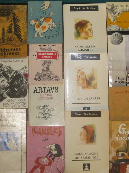 GRĀMATU MIXLIS 10