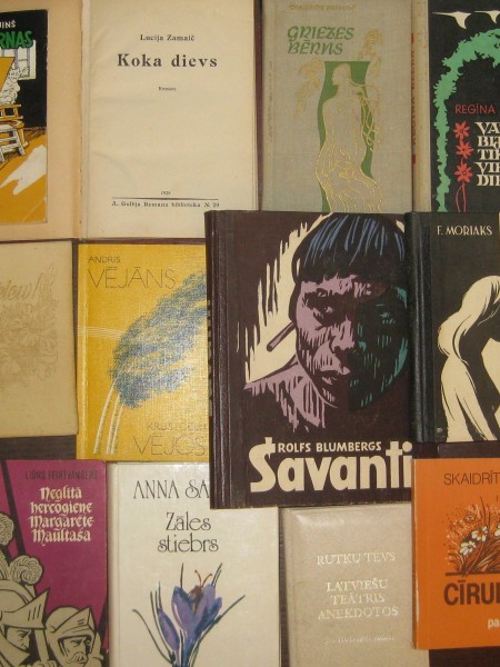 GRĀMATU MIXLIS 12