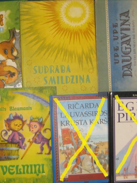 GRĀMATU MIXLIS 16